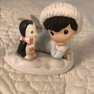 Precious Moments Child&Penguin Figurine. “Alaska Once More How’s Yer Christmas?”